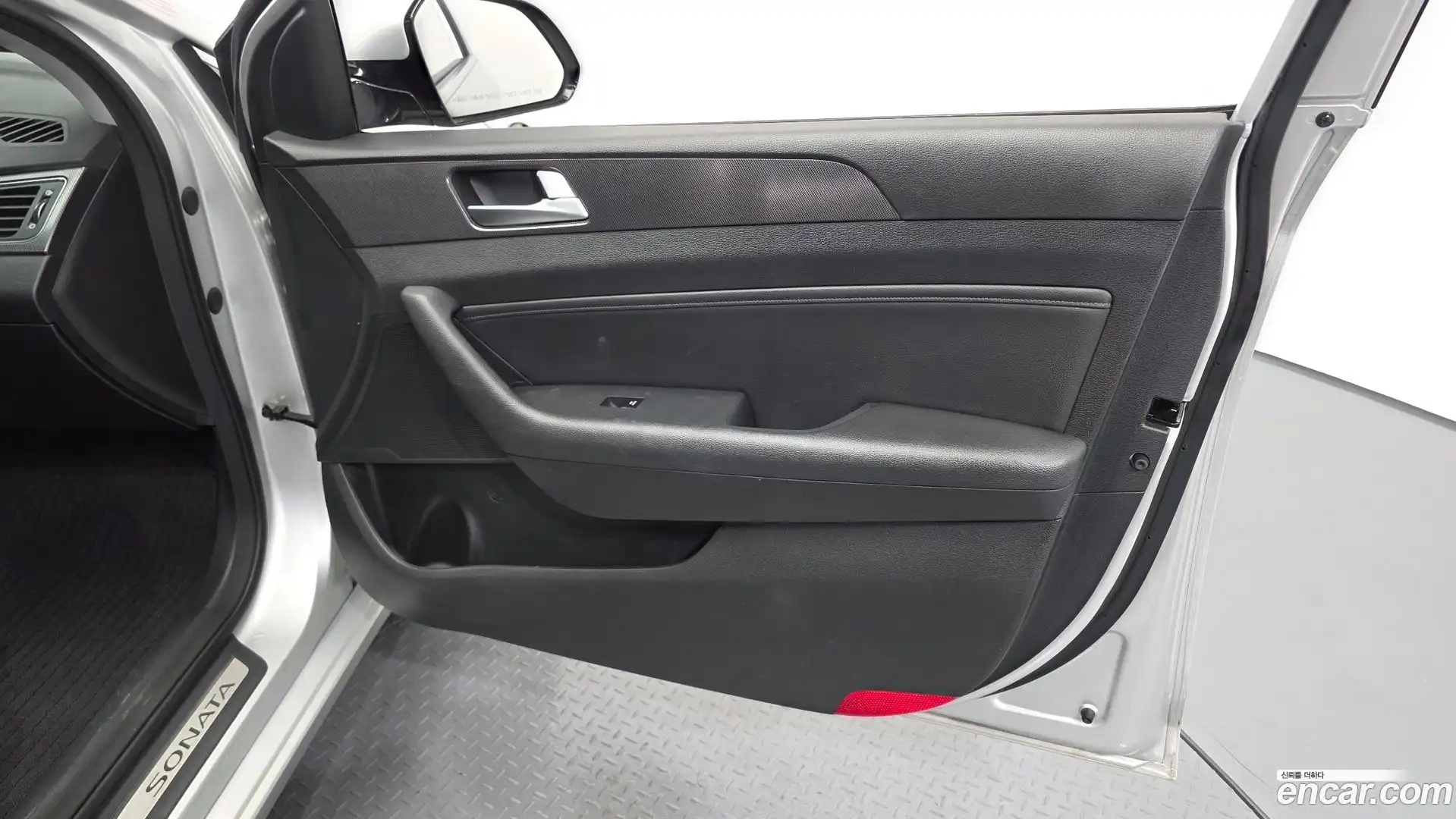 Sonata Hyundai 2014.5-INNER-034