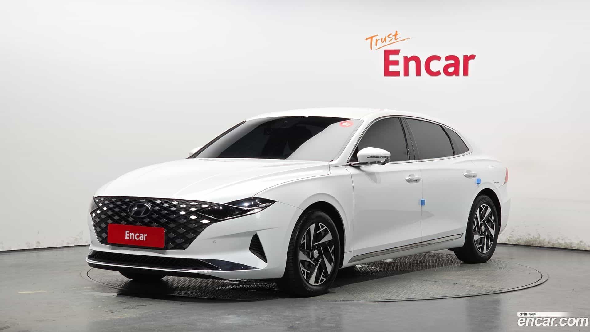 Grandeur Hyundai 2021.9-OUTER-001
