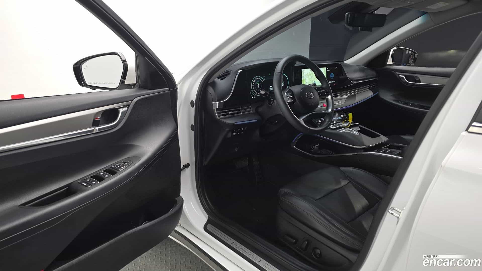 Grandeur Hyundai 2021.9-INNER-010