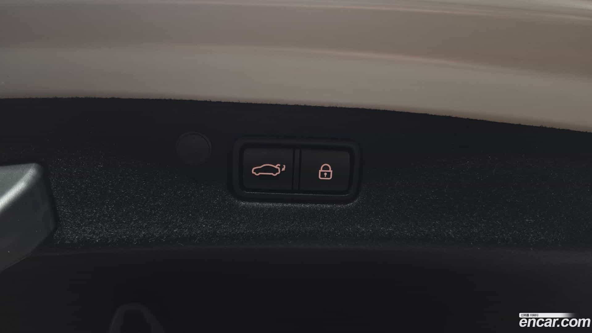 Grandeur Hyundai 2021.9-OPTION-024
