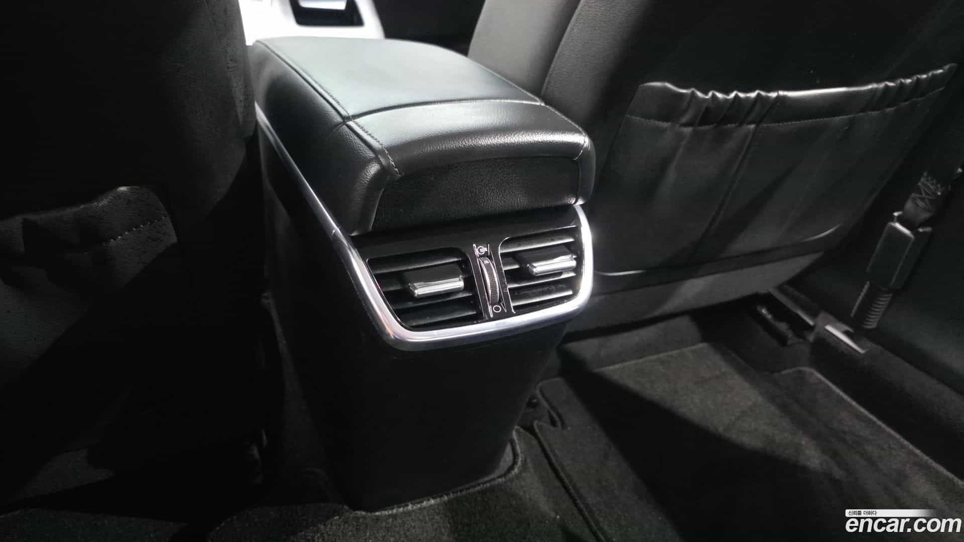 Grandeur Hyundai 2021.9-OPTION-044