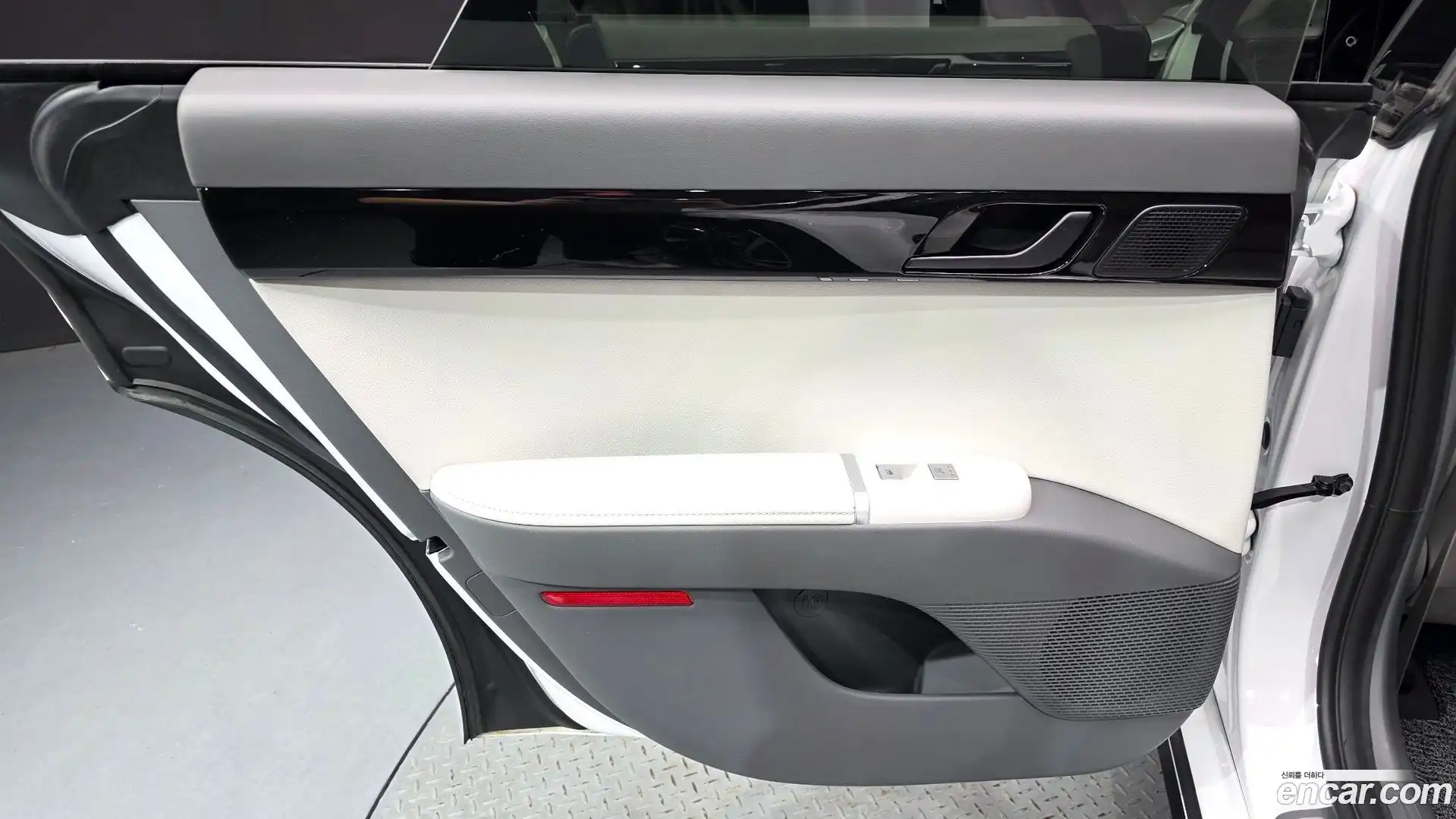 Grandeur Hyundai 2024.11-INNER-035