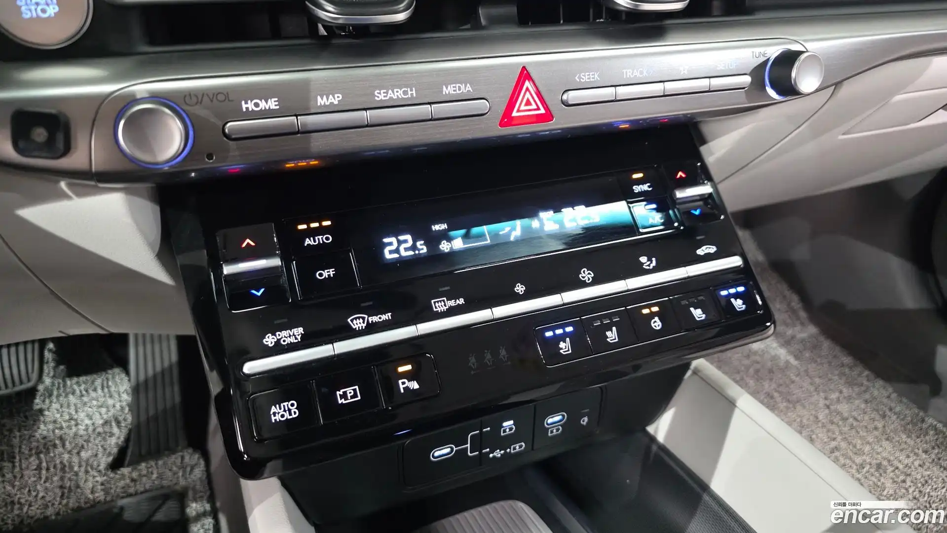 Grandeur Hyundai 2024.11-OPTION-044