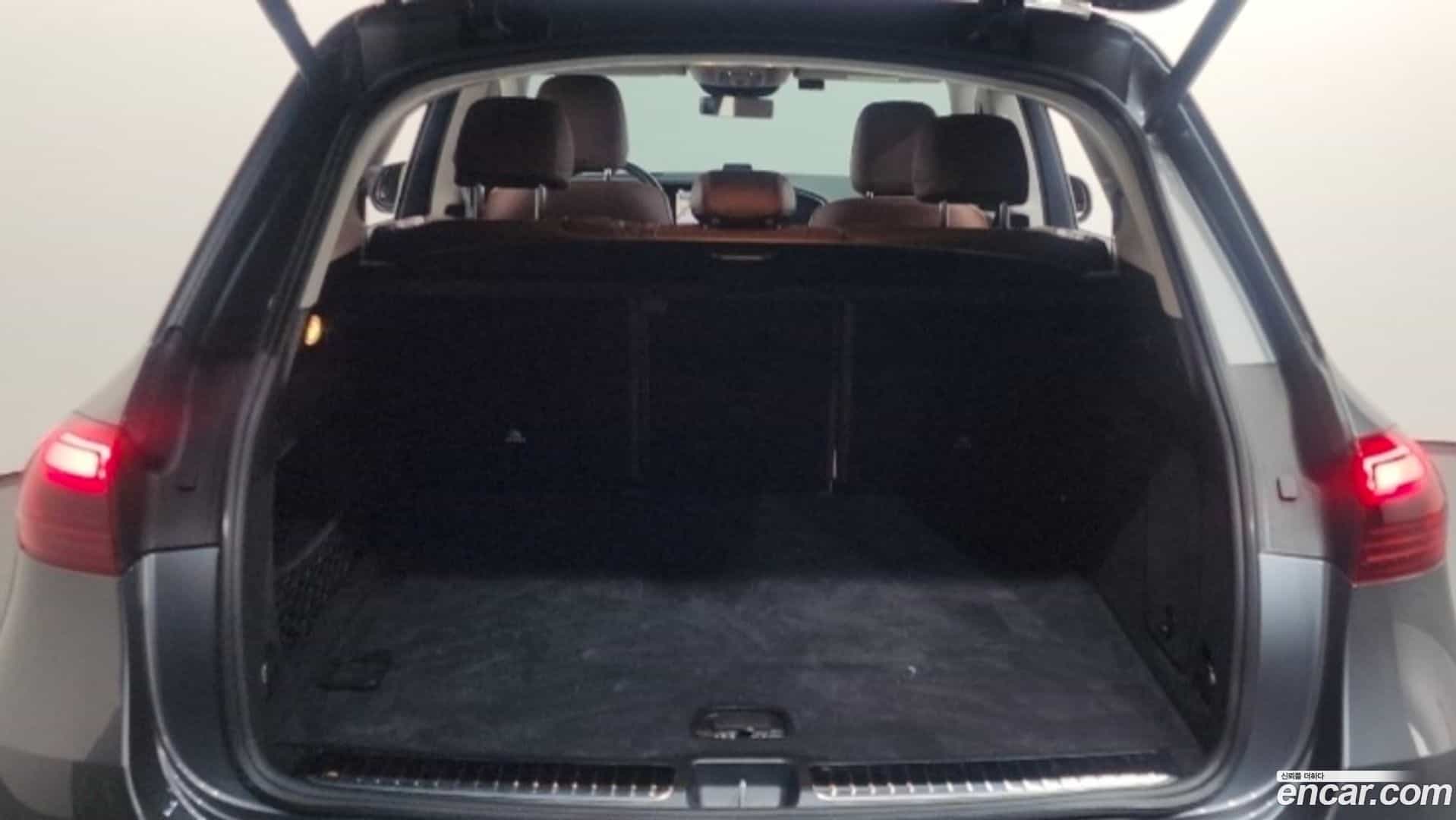 GLE-Class Mercedes-Benz 2024.3-OPTION-021