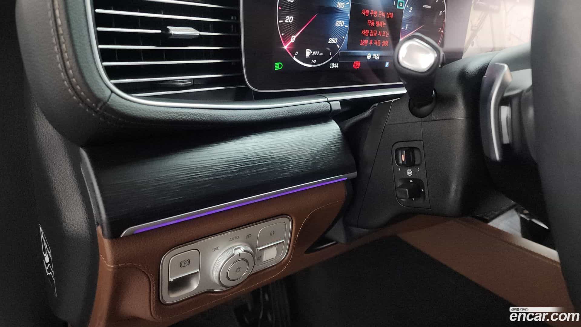GLE-Class Mercedes-Benz 2024.3-OPTION-023