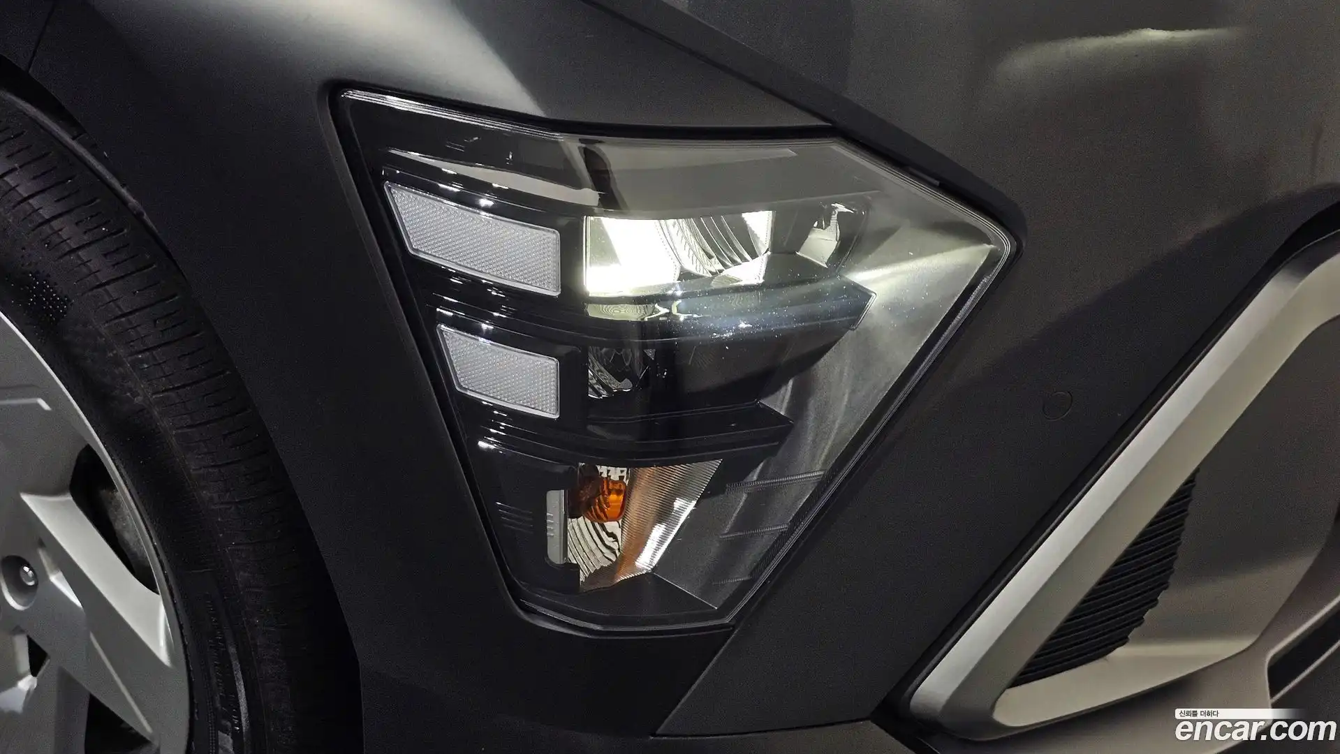 Kona Hyundai 2024.6-OUTER-032