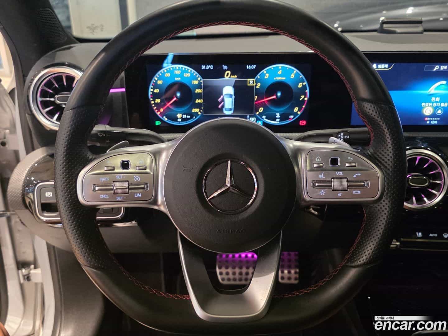 A-Class Mercedes-Benz 2021.6-OPTION-016