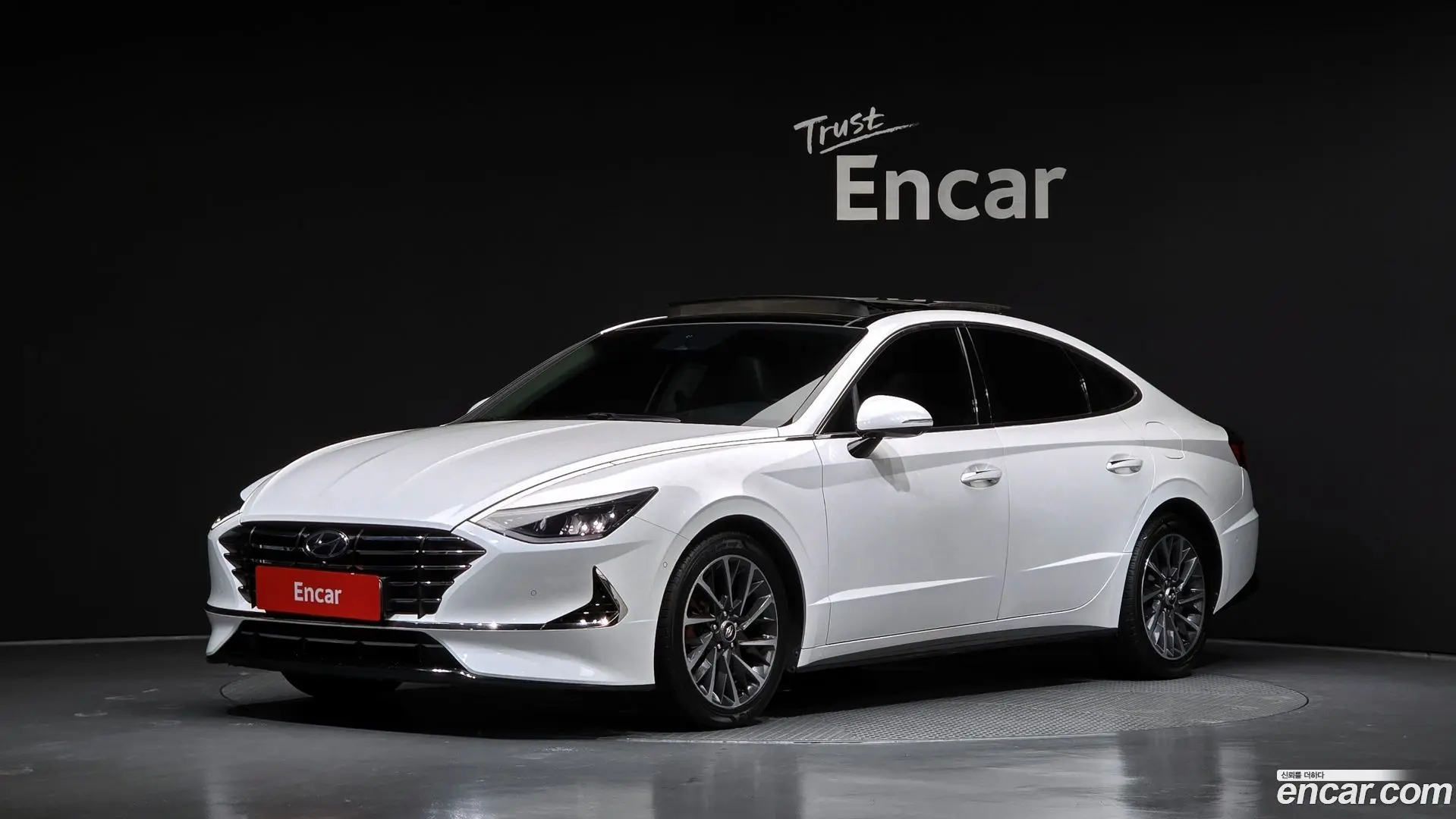 Main__Slider__Photo:Sonata Hyundai 2019.11-0