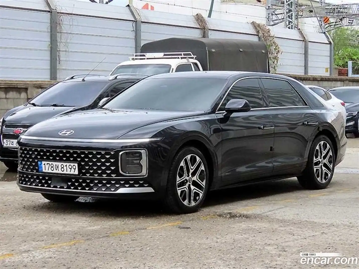 Grandeur Hyundai 2024.6-OUTER-001