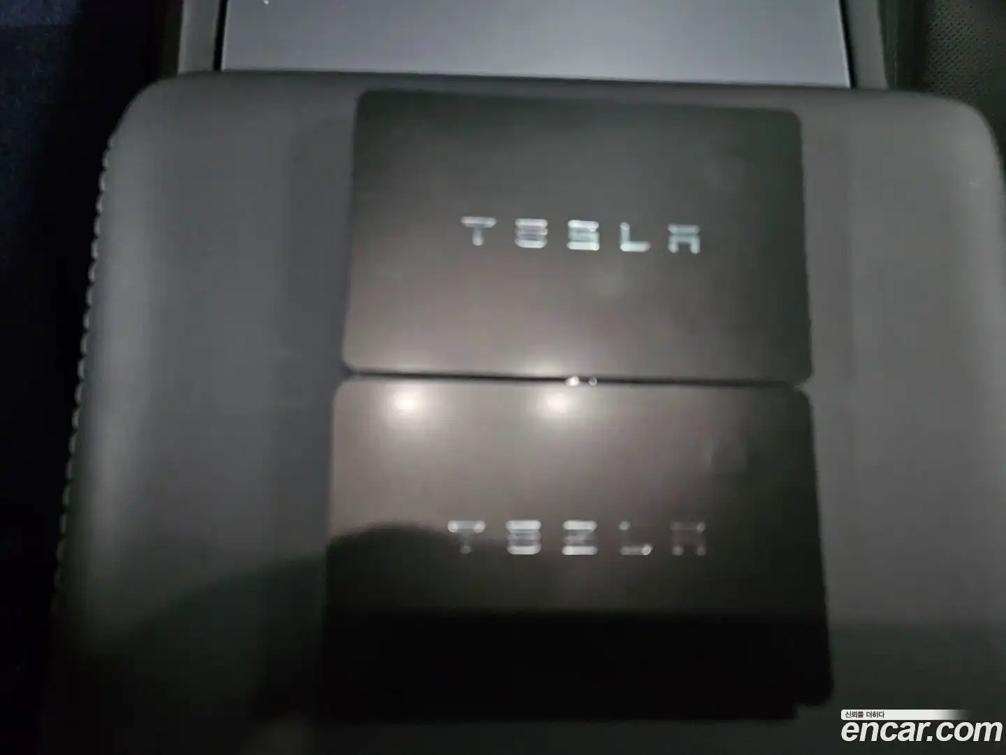 Model 3 Tesla 2025.11-INNER-009