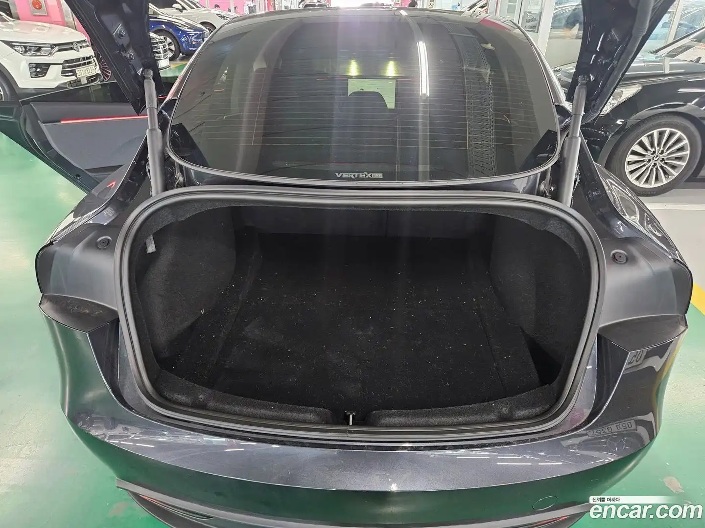 Model 3 Tesla 2025.11-OPTION-019