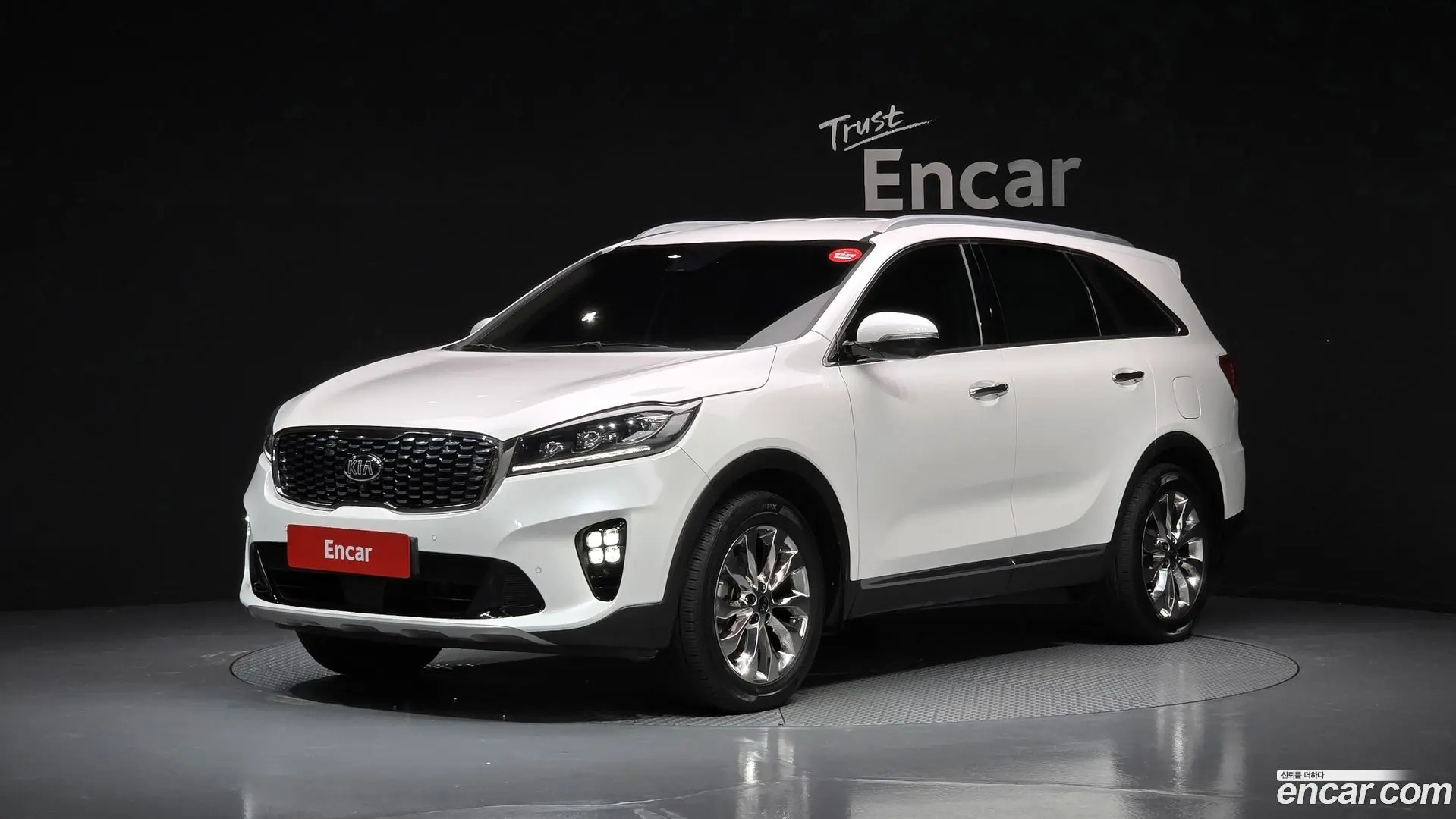 Main__Slider__Photo:Sorento Kia 2018.6-0