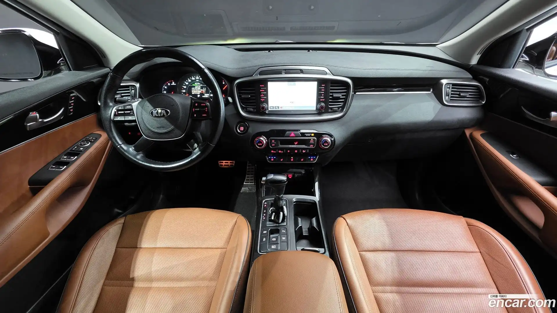 Sorento Kia 2018.6-INNER-007
