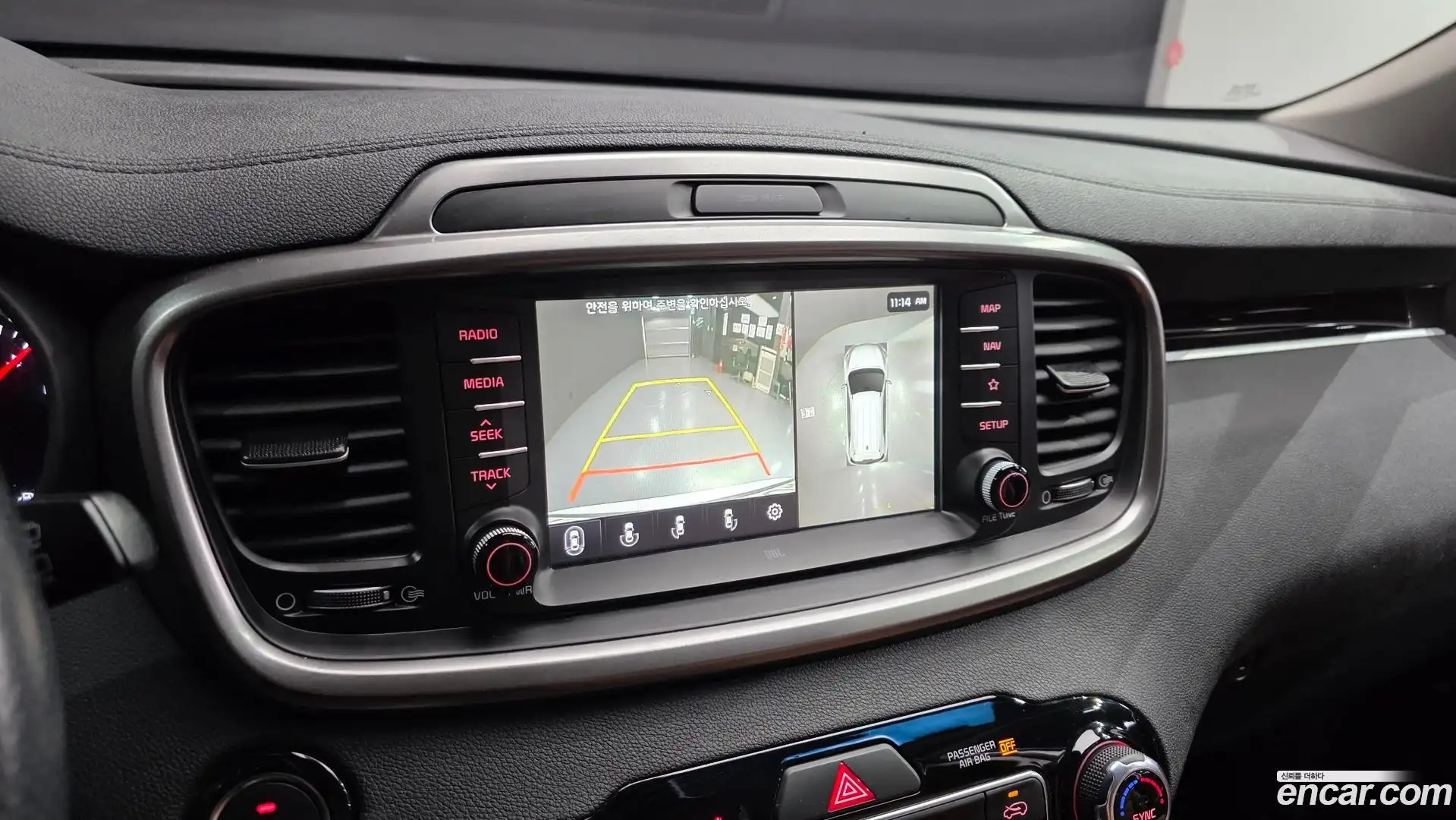 Sorento Kia 2018.6-OPTION-021