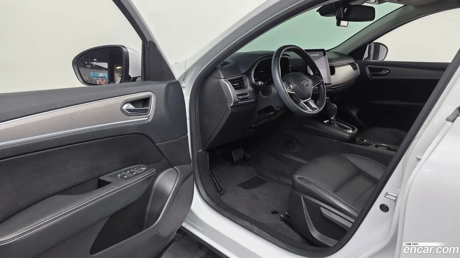 XM3 Renault Korea 2022.10-INNER-010