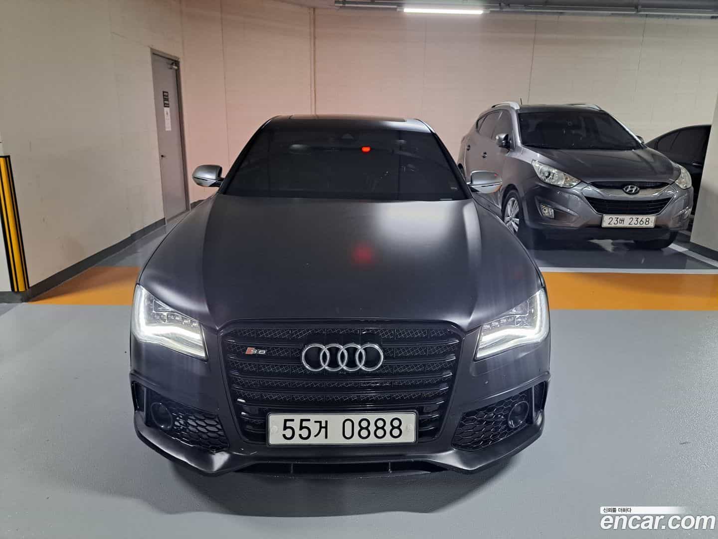 S8 Audi 2013.0-OUTER-002
