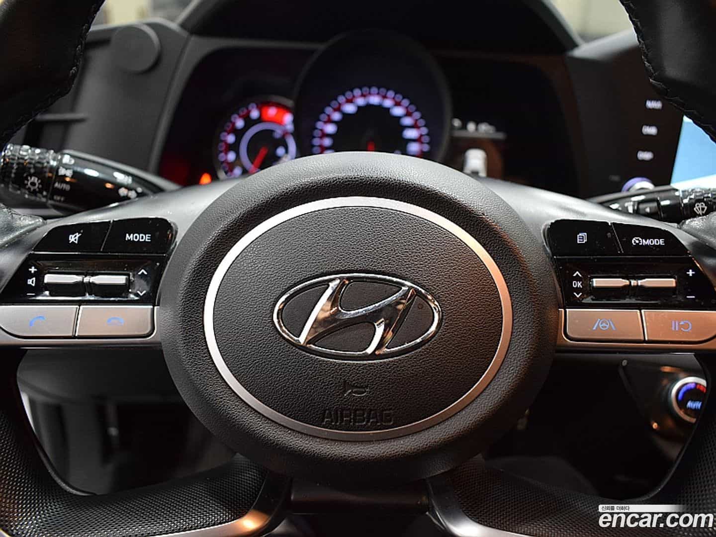AVANTE Hyundai 2021.6-INNER-007