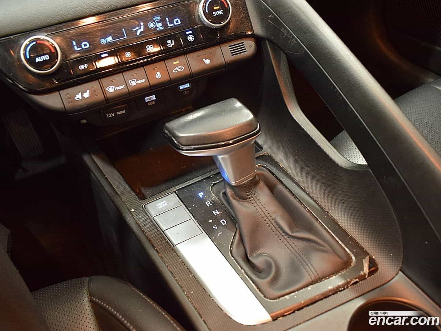 AVANTE Hyundai 2021.6-OPTION-018