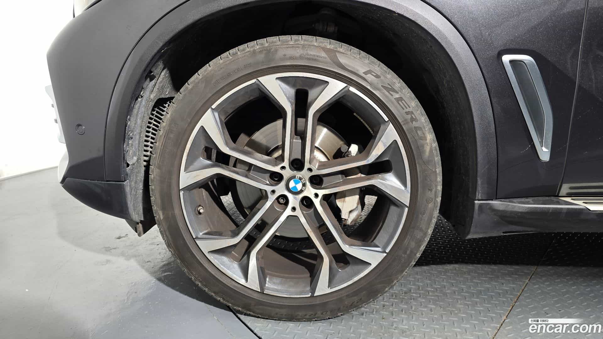 X5 BMW 2023.1-OUTER-005