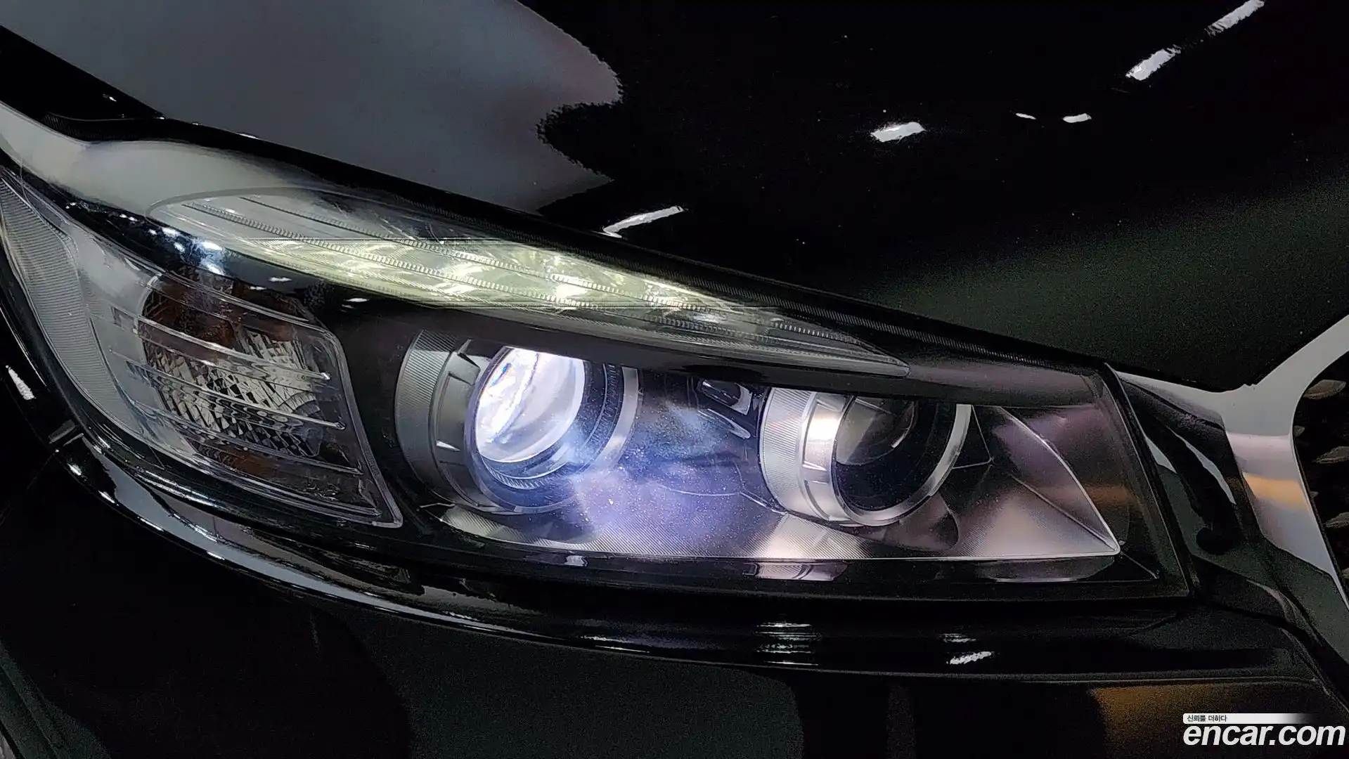 Sorento Kia 2015.0-OUTER-032