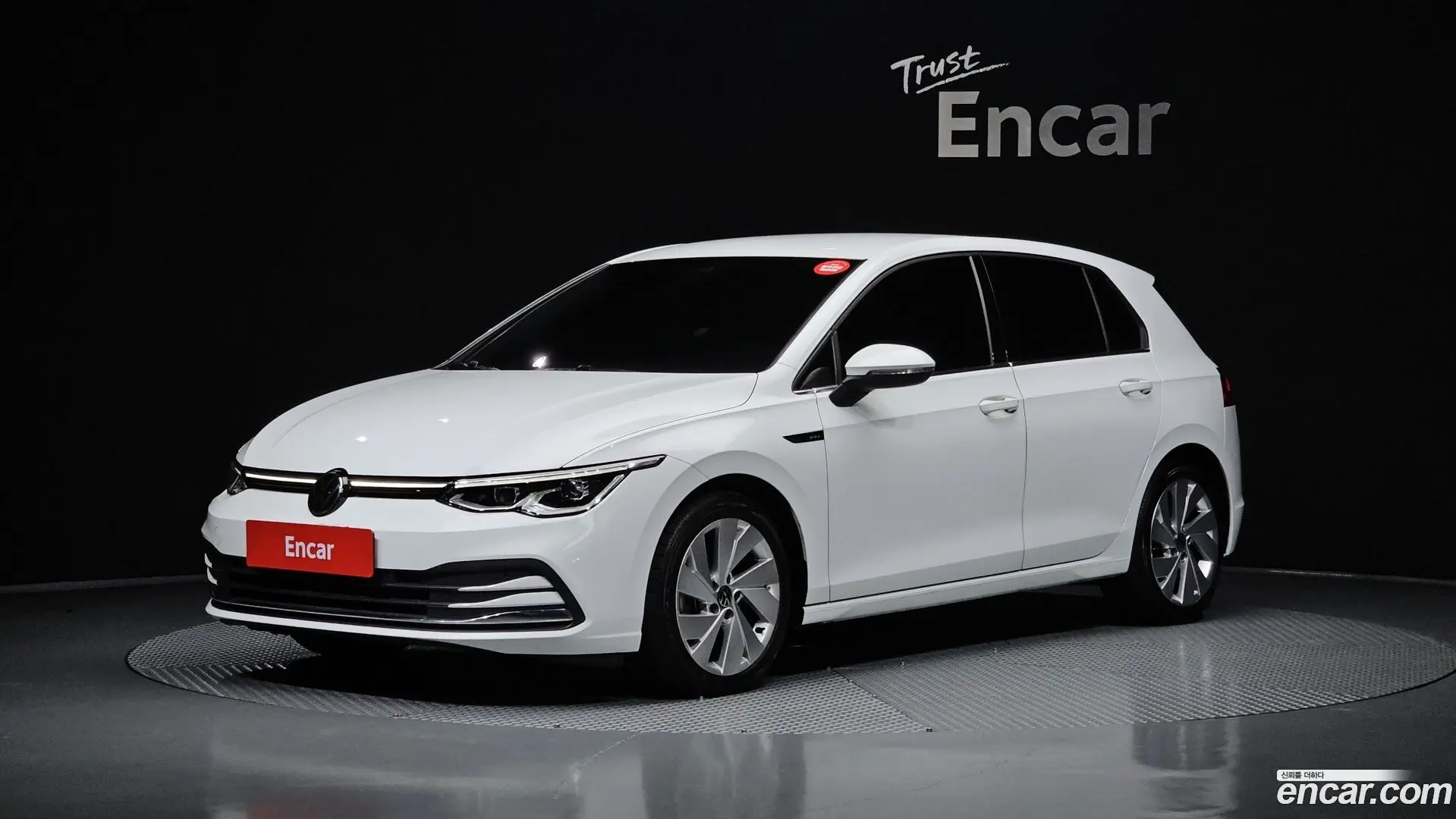 Main__Slider__Photo:Golf Volkswagen 2022.0-0