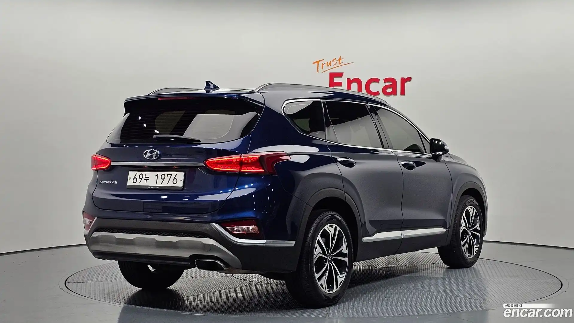 Santafe Hyundai 2019.5-OUTER-002