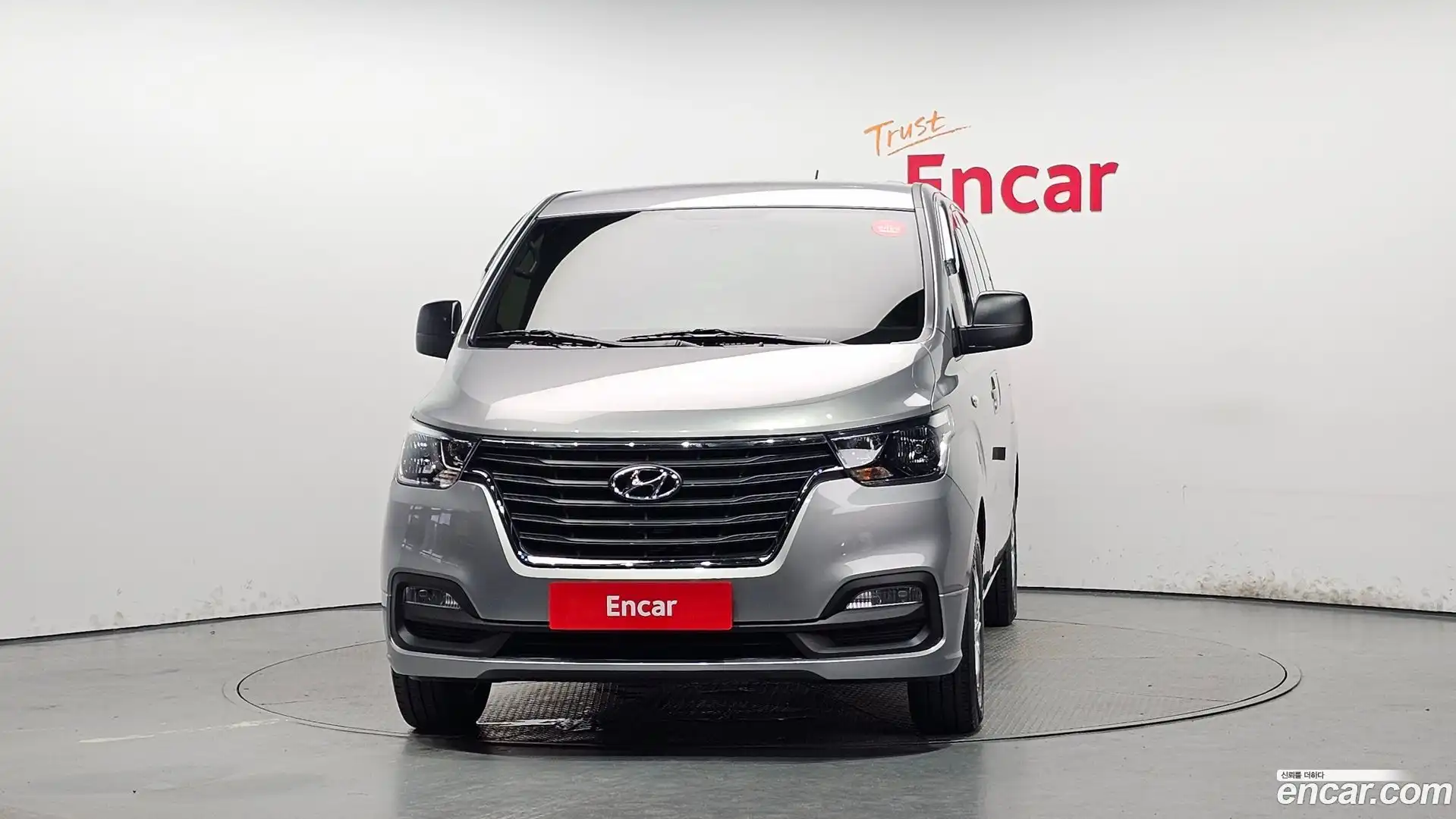 Starex Hyundai 2019.10-OUTER-003