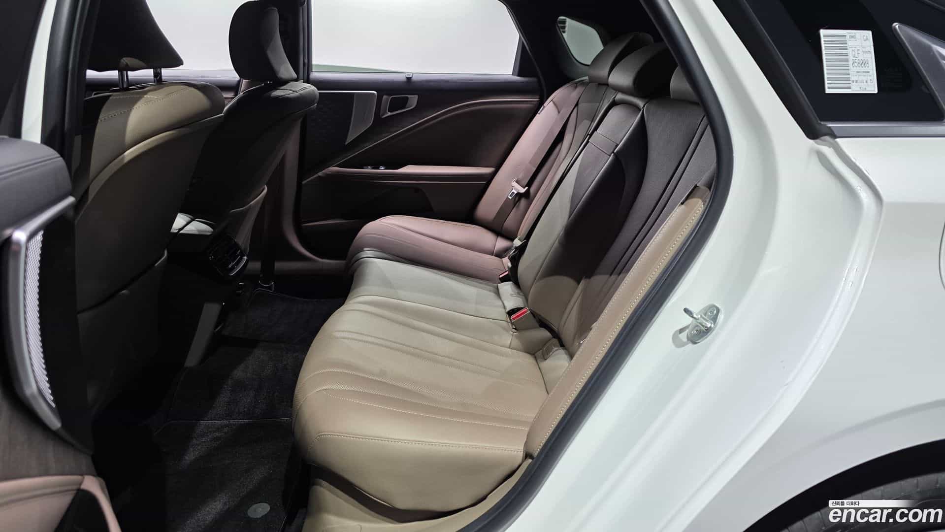K8 Kia 2023.5-OPTION-015