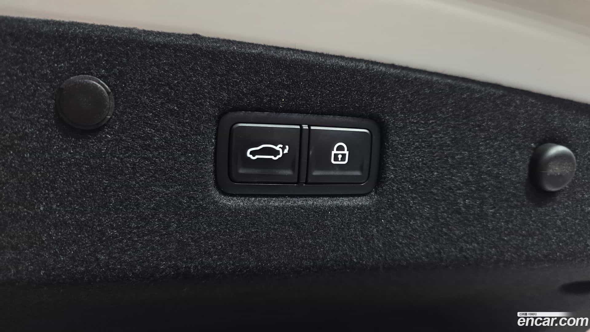 K8 Kia 2023.5-OPTION-024