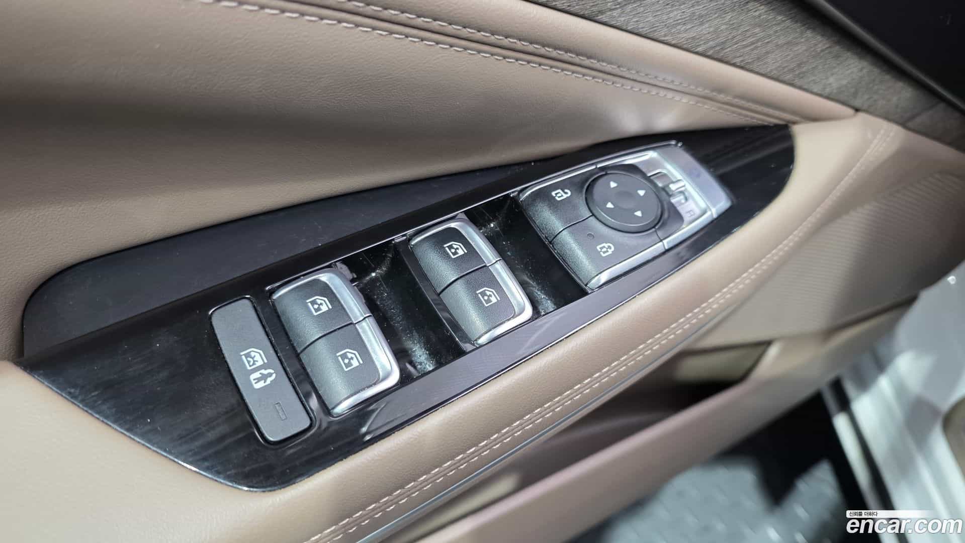 K8 Kia 2023.5-OPTION-040