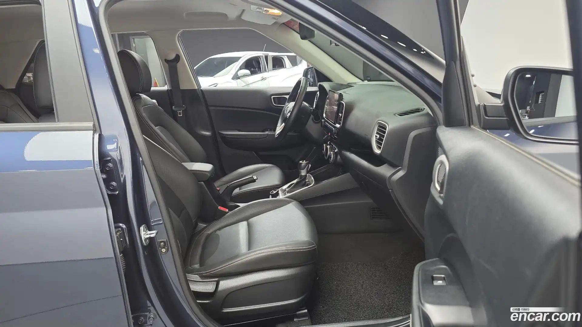 Venue Hyundai 2020.11-OPTION-015