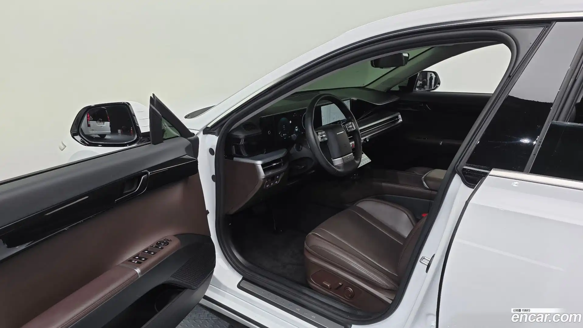 Grandeur Hyundai 2023.5-INNER-010