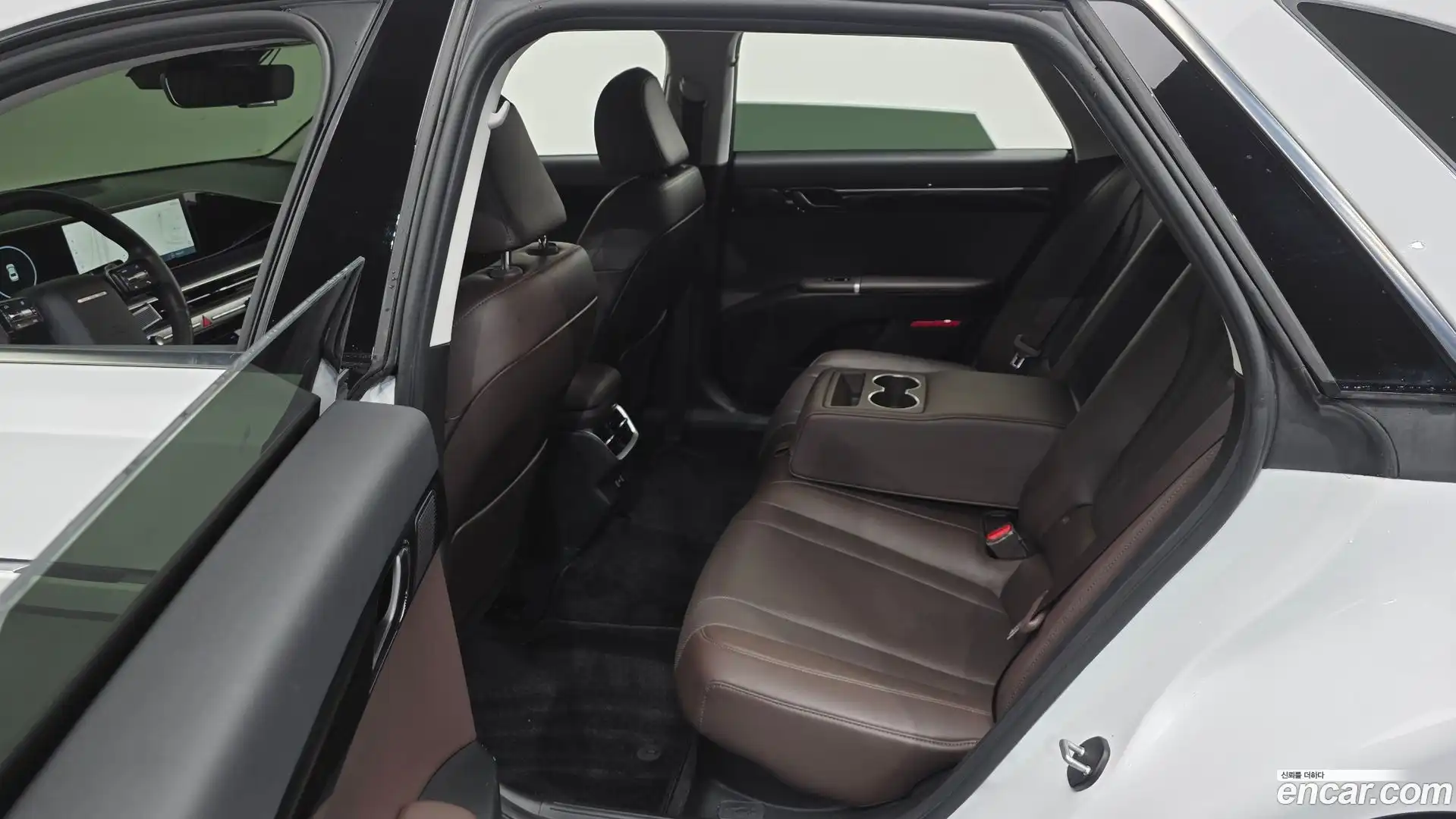 Grandeur Hyundai 2023.5-OPTION-016