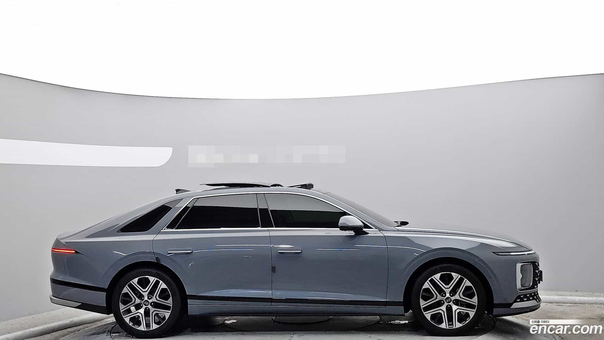 Grandeur Hyundai 2023.3-INNER-010