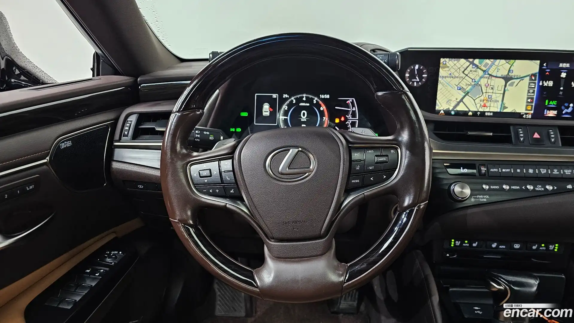 ES Lexus 2021.1-OPTION-017