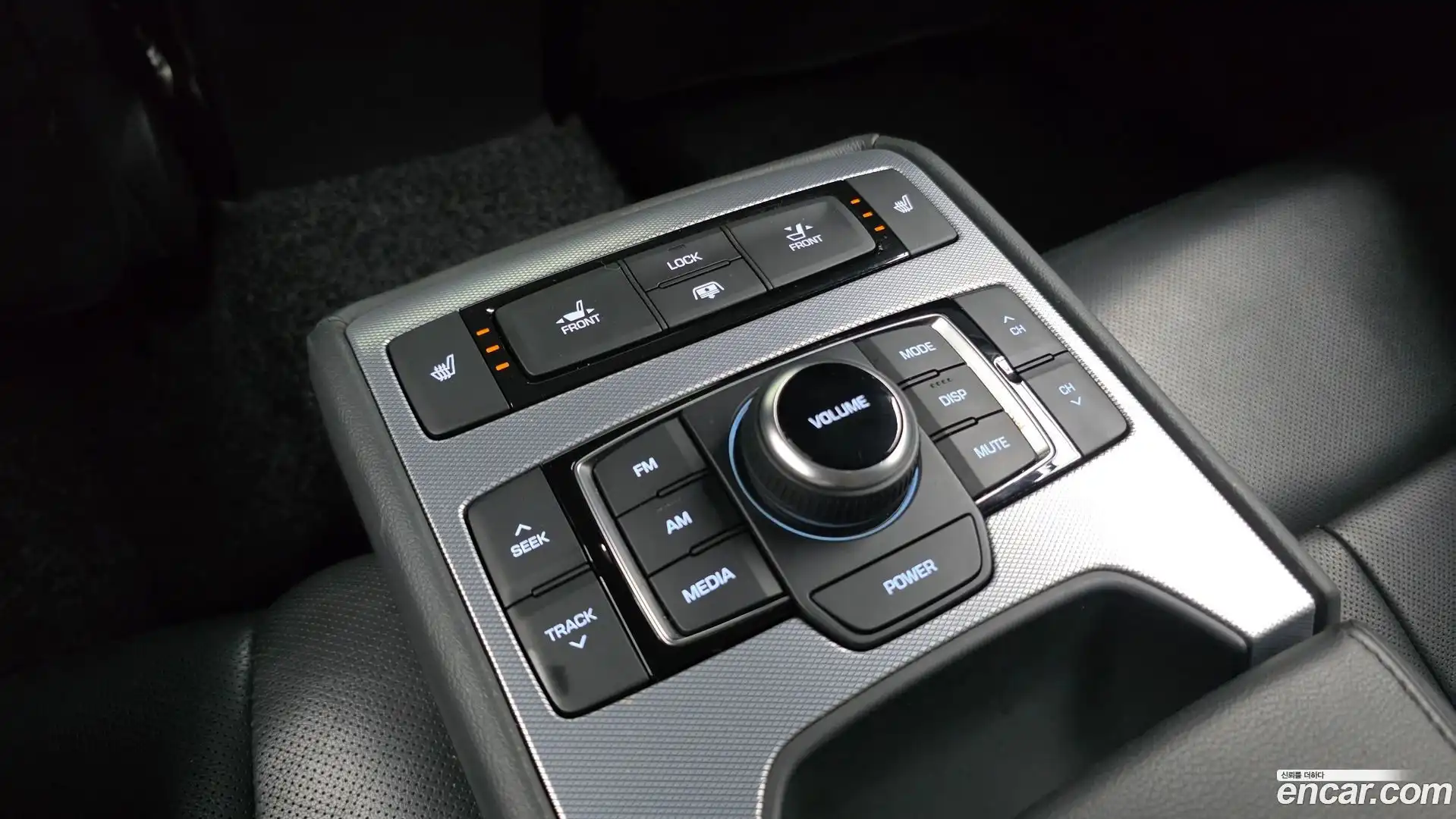 G80 Genesis 2018.3-OPTION-040