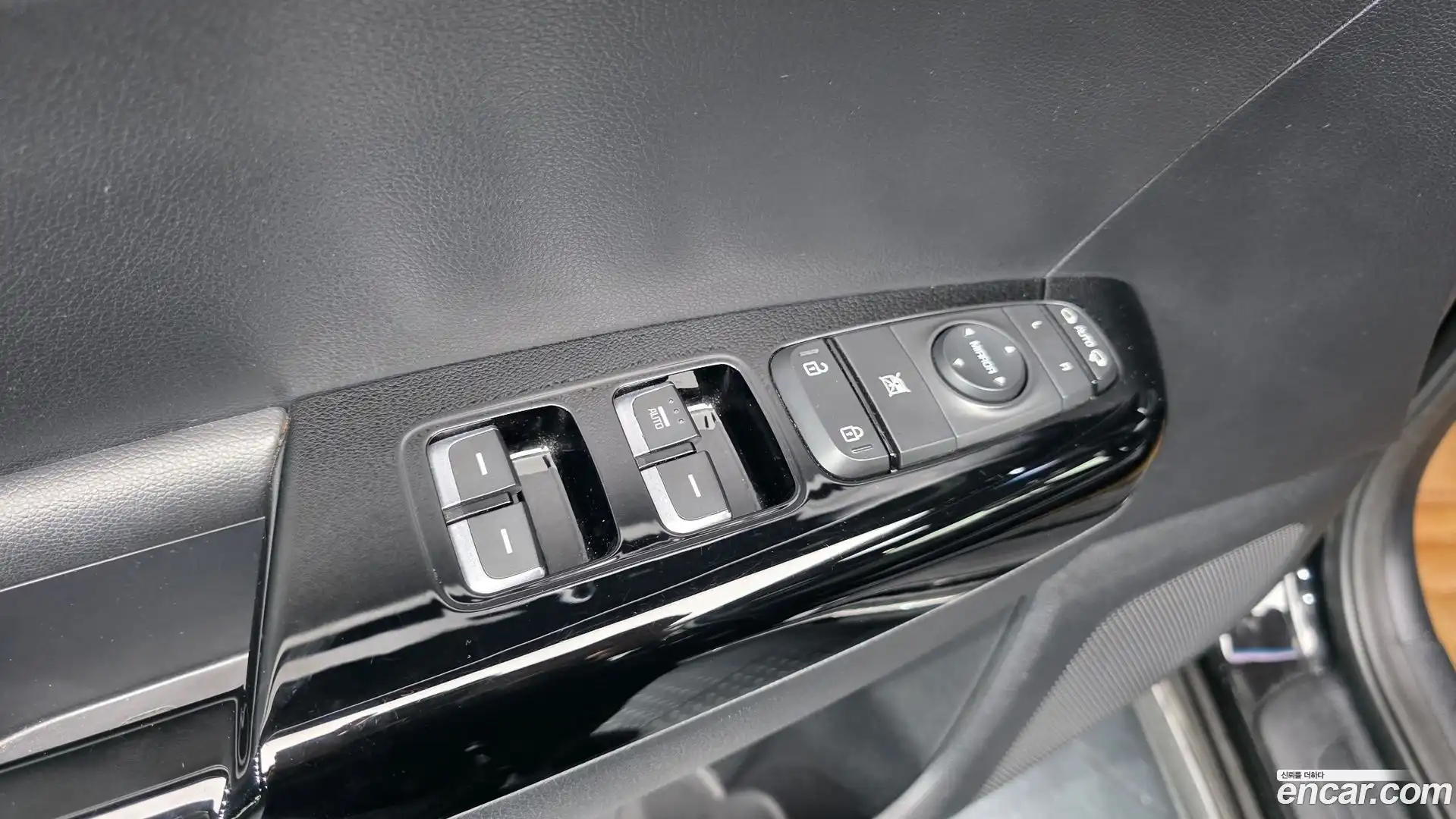 Sportage Kia 2016.5-OPTION-040