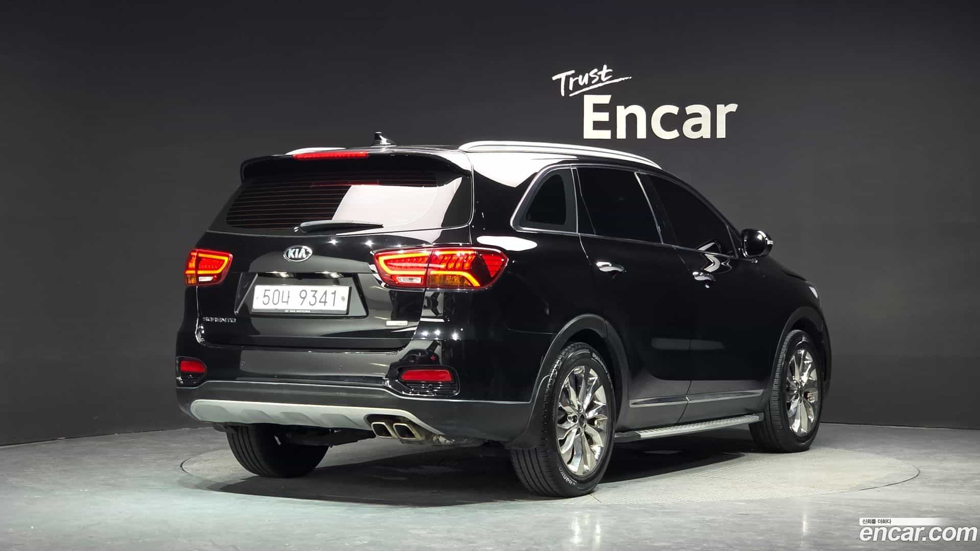 Sorento Kia 2018.0-OUTER-002