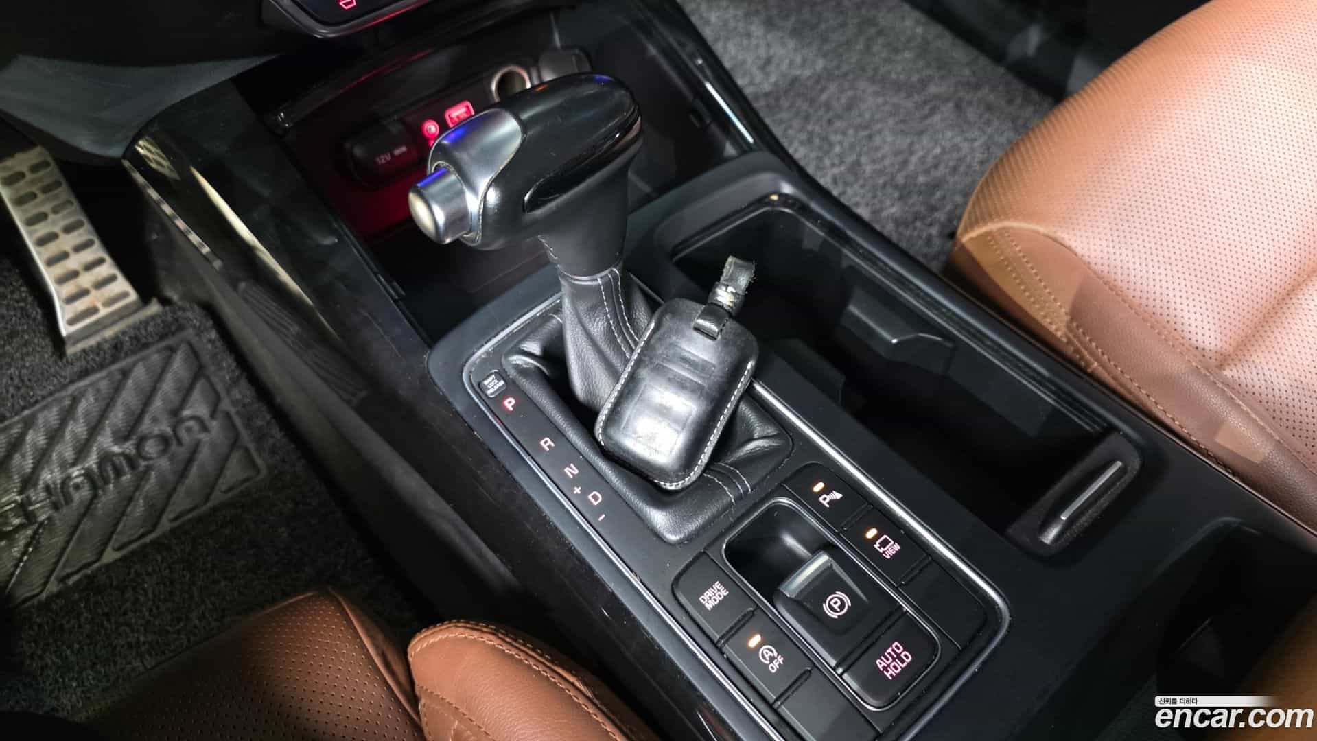 Sorento Kia 2018.0-INNER-009