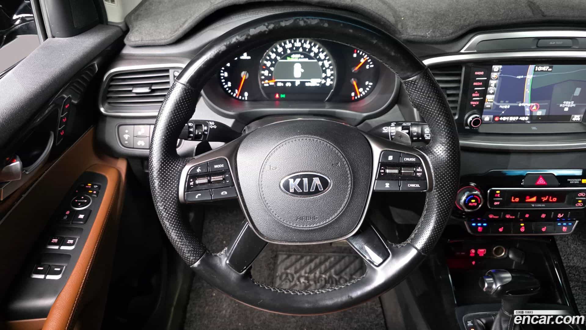 Sorento Kia 2018.0-OPTION-019