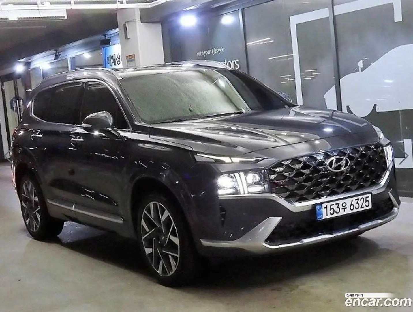 Main__Slider__Photo:Santafe Hyundai 2020.11-0