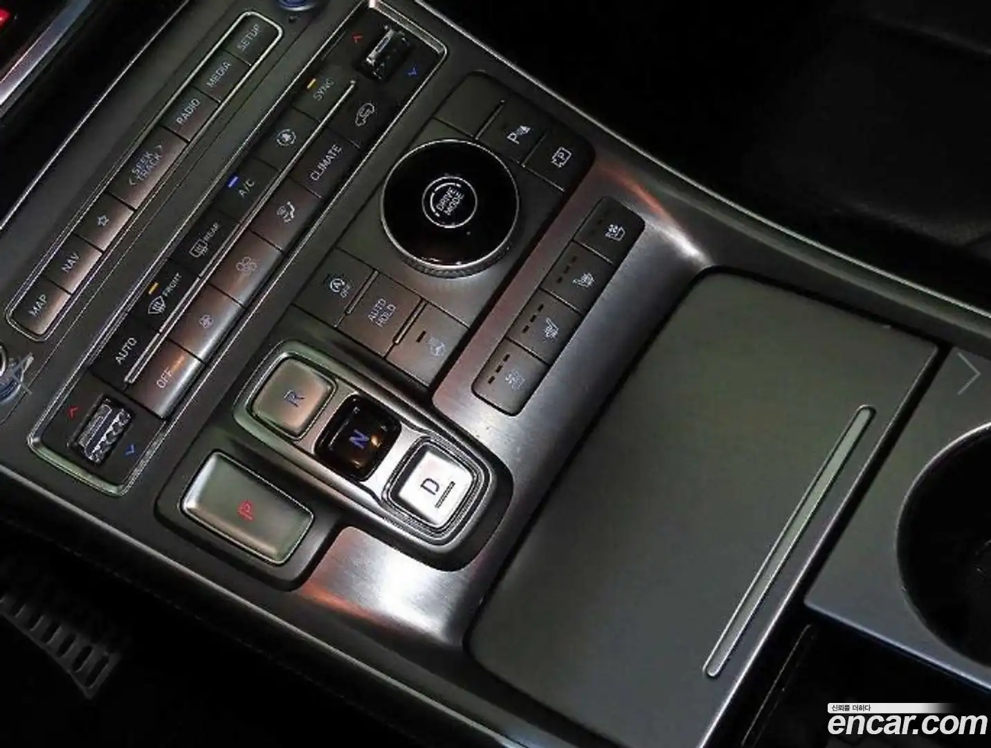 Santafe Hyundai 2020.11-OPTION-016