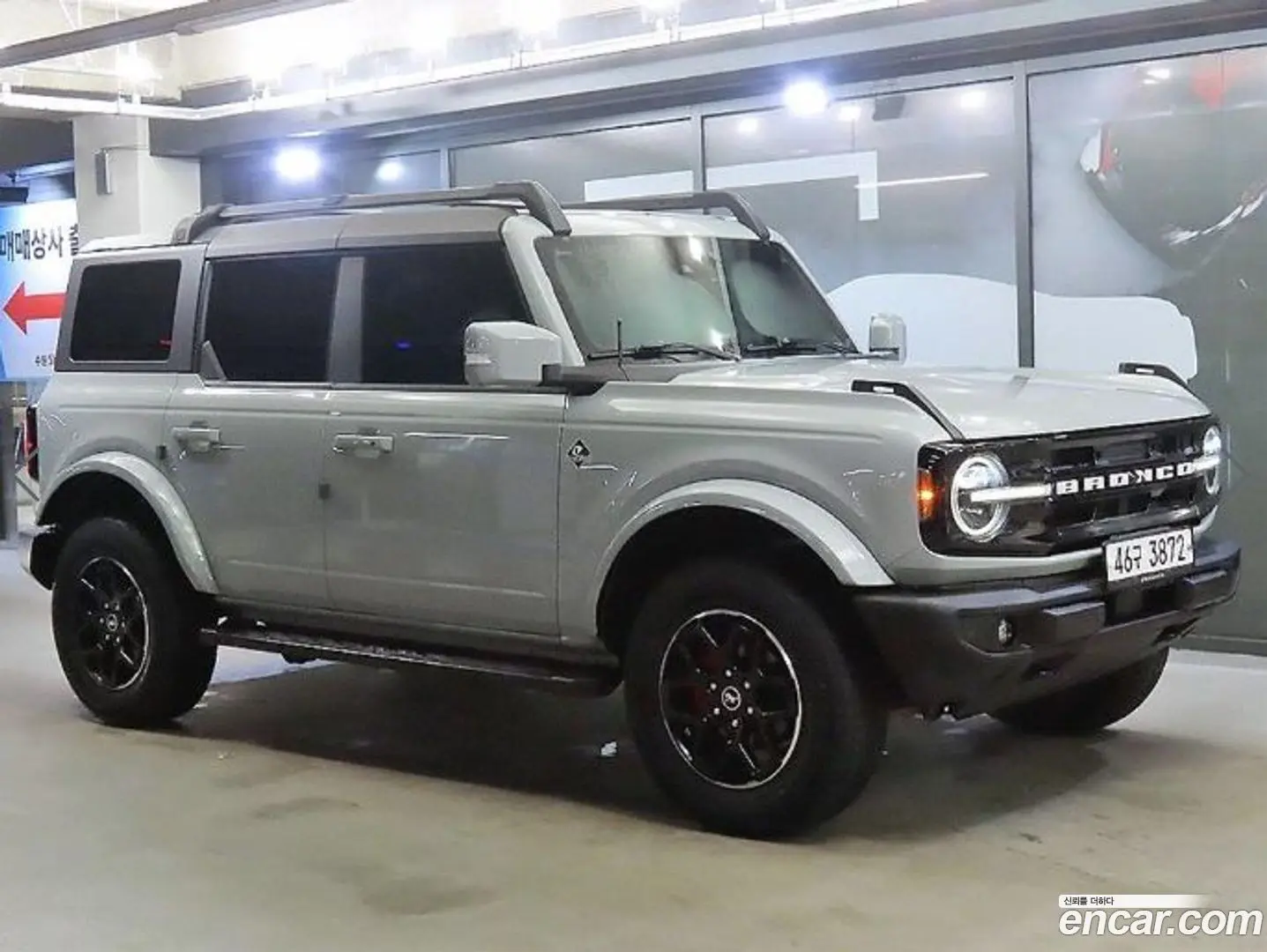 Main__Slider__Photo:Bronco Ford 2022.4-0