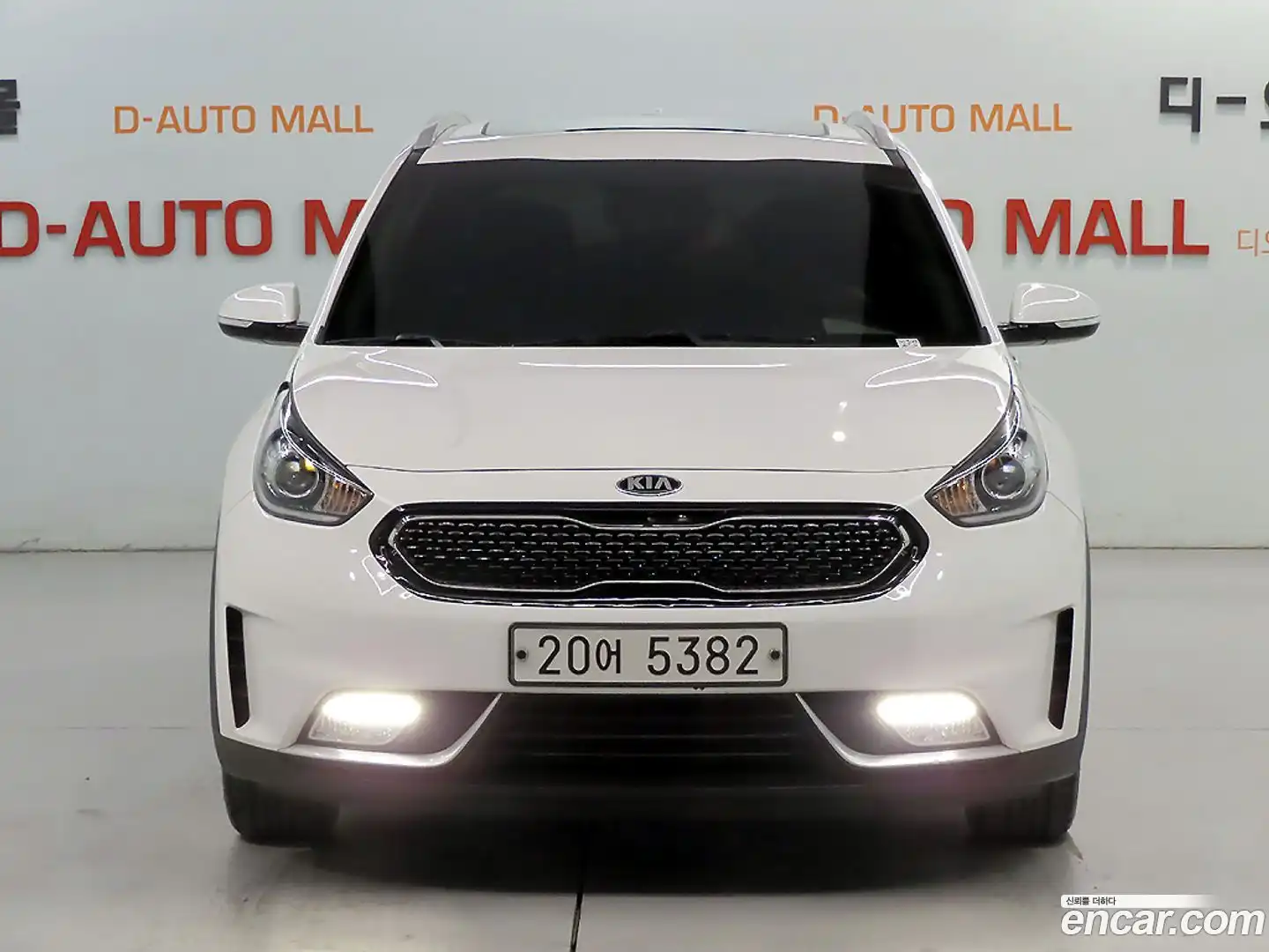 Niro Kia 2017.6-OUTER-002