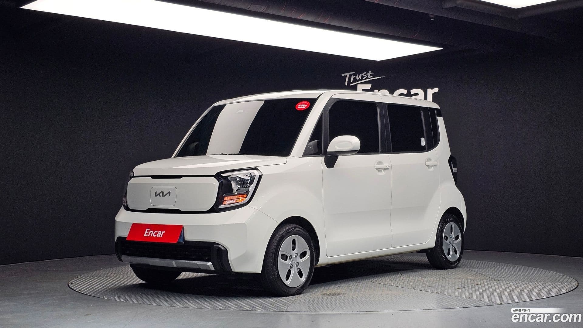 Main__Slider__Photo:RAY Kia 2024.3-0
