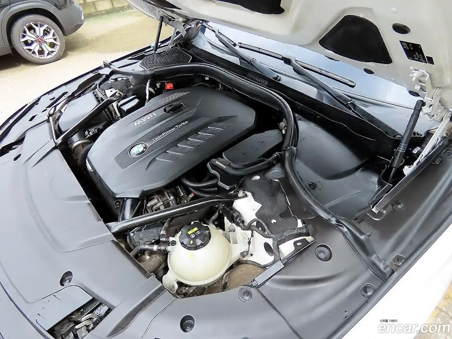 7-Series BMW 2016.3-OUTER-006