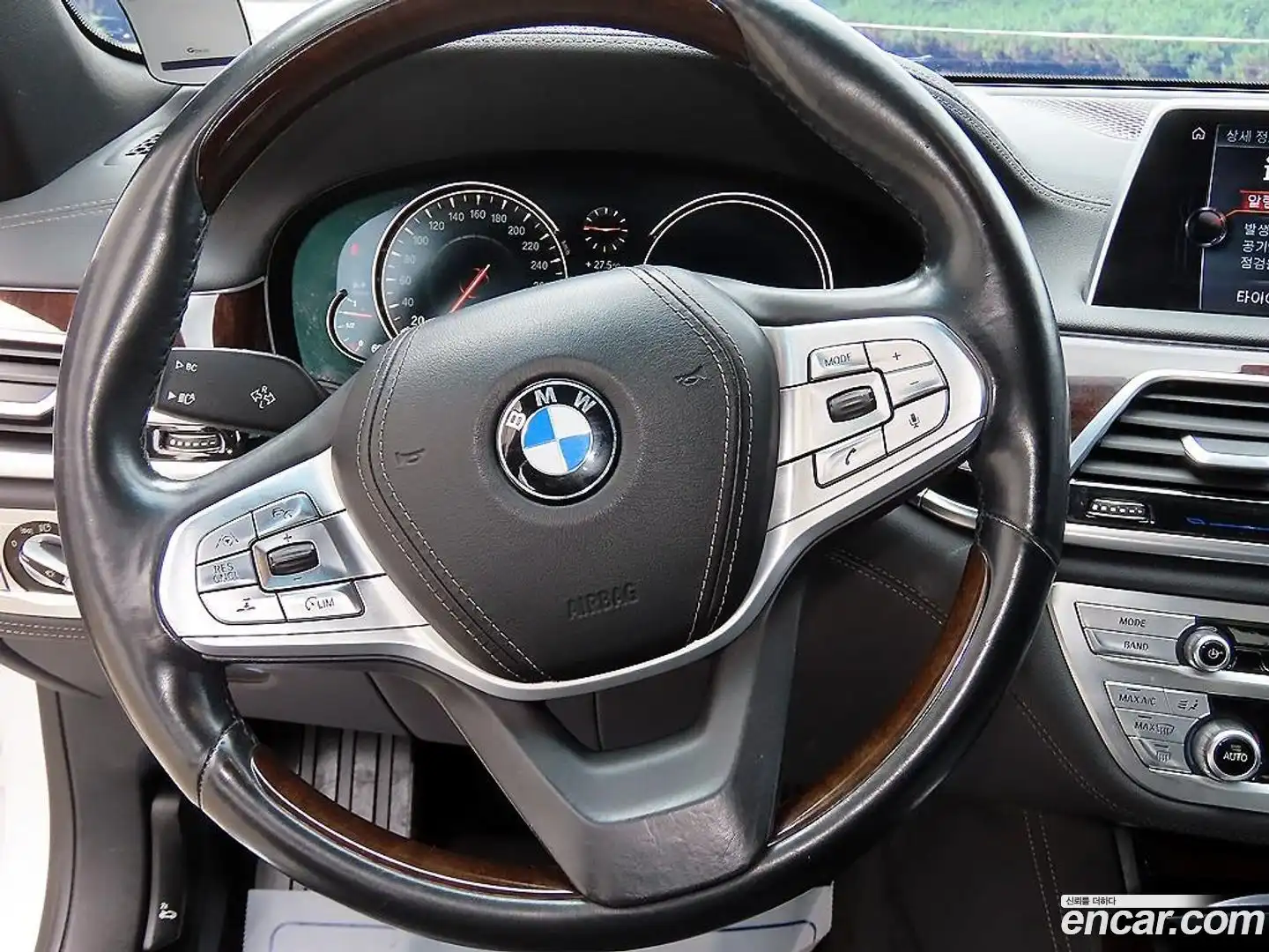 7-Series BMW 2016.3-OPTION-015