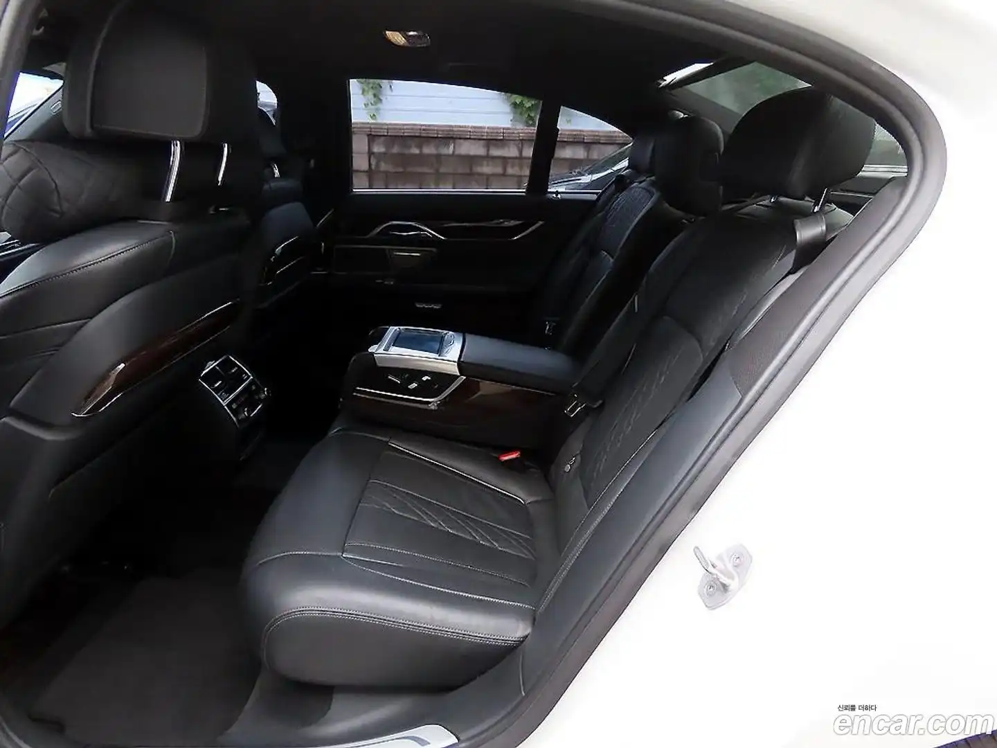 7-Series BMW 2016.3-OPTION-023