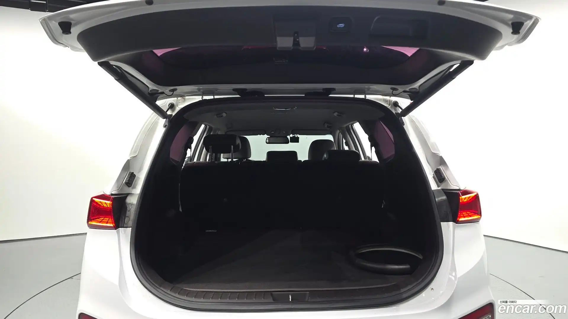 Santafe Hyundai 2018.3-OPTION-024