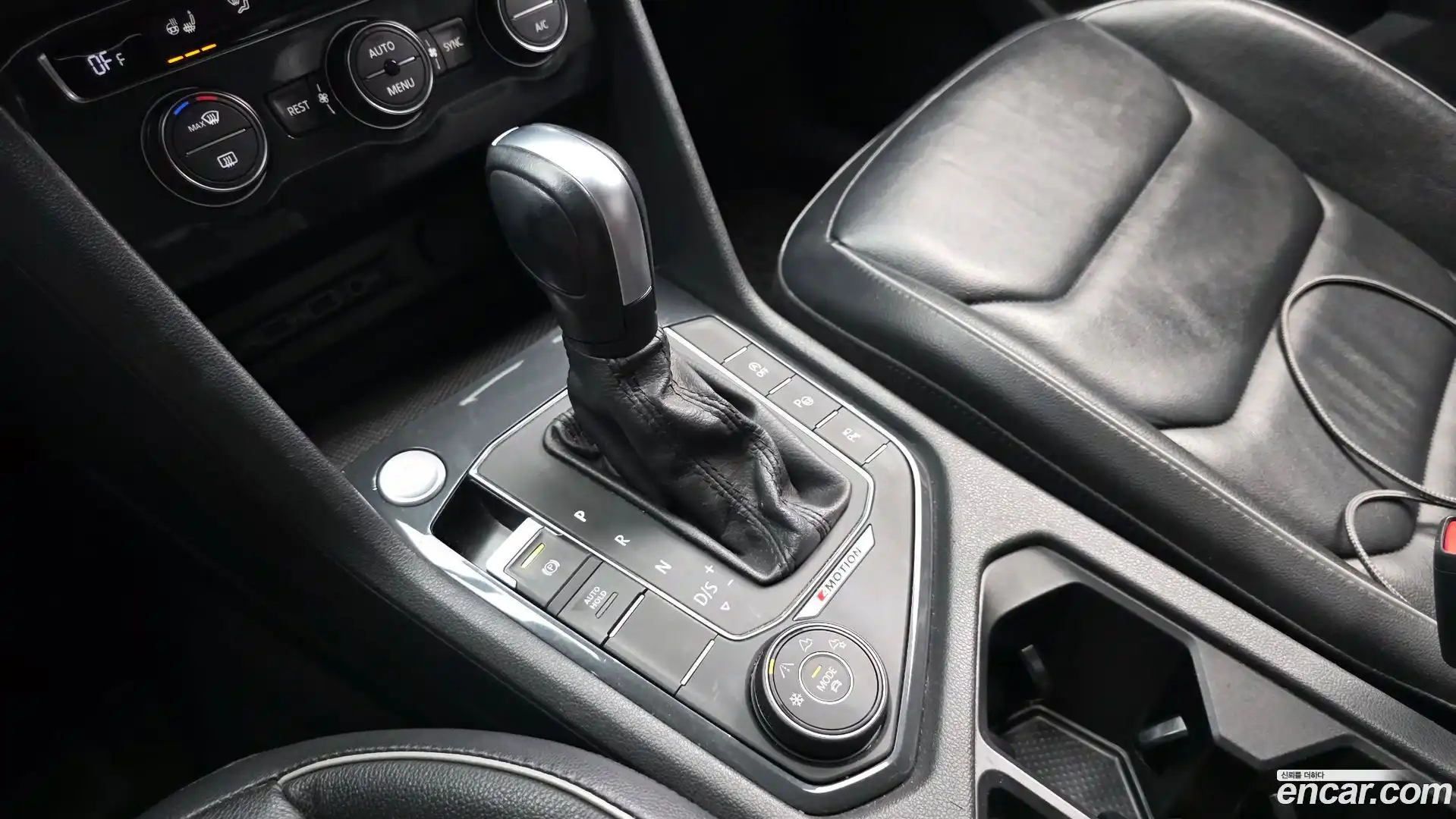 Tiguan Volkswagen 2020.4-INNER-009